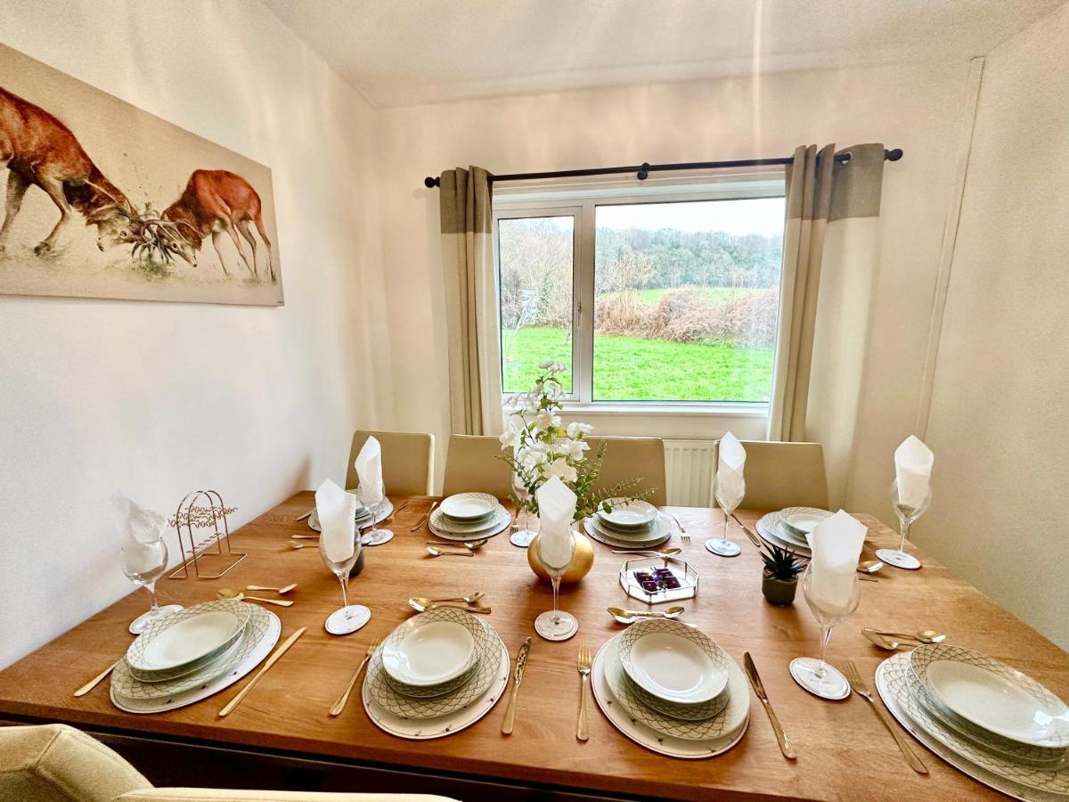 Three Bedroom Rural, Relaxing And Peaceful,Dogs Welcome! With Cymru Holidays Abergavenny Exterior photo